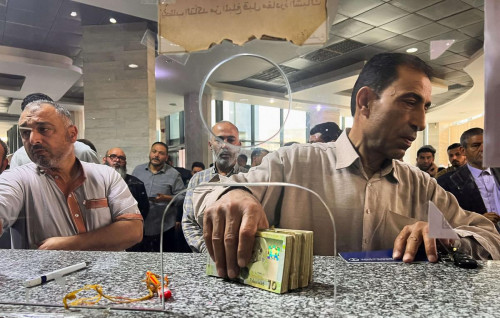 ليبيا.. دعوة لتجريم الاكتناز النقدي !