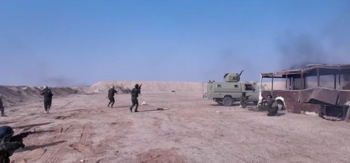 الحشد الشعبي يخرج دورة “الشهيد حسن الكناني” للإسعاف الحربي في معسكر الإمام الحسين (ع)