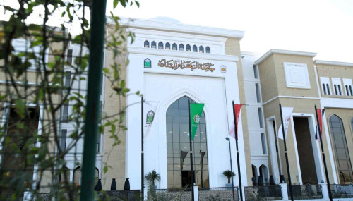 بعد اعفاء كليتين بجامعة الوارث من الأجور ..ممثل السيستاني يوجه بإعفاء كامل لطالبات احد الاقسام في جامعة الزهراء (ع) للبنات من الأجور الدراسية