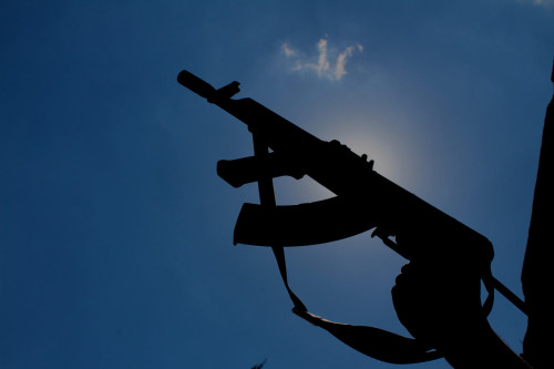 إصابة ضابط بنزاع عشائري كبير في البصرة