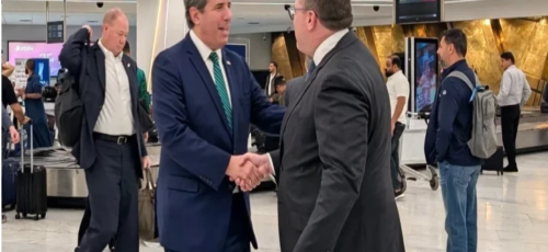 نائب وزير الخارجية الأمريكي يصل إلى بغداد