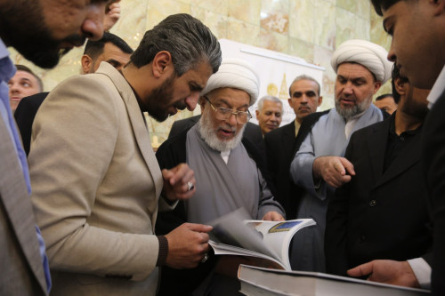بمشاركة (400) لوحة من (14) دولة.. ممثل السيد السيستاني يزور معرض مسابقة وارث الدولي الثالث للخط العربي (صور)