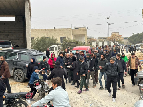 الوجبة الثالثة من المساعدات الانسانية... العتبة الحسينية تجهز (150) عائلة سورية نازحة في لبنان(صور)