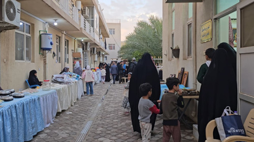 كربلاء :سوق خيري لدعم الصناعة اليدوية ريعها للايتام والعوائل الفقيرة(فيديو)