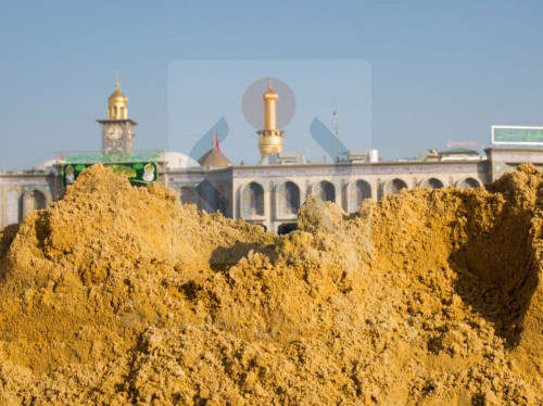 بالفيديو:ظهور الرمال الصفراء قرب الحرم الحسيني اثناء عمليات الحفر