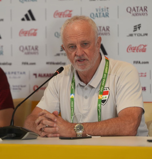 غراهام أرنولد ينذر لاعبي منتخب العراق قبل رحلته إلى أستراليا