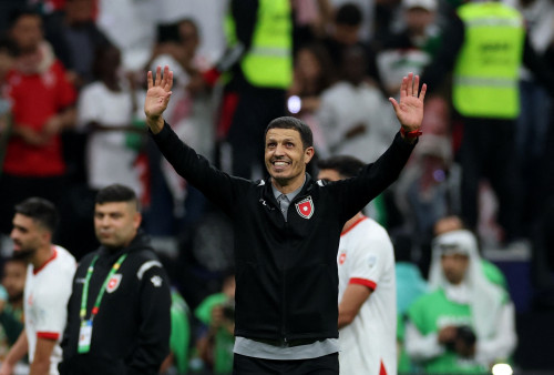 منح الجنسية الأردنية لمدرب "النشامى" المغربي جمال سلامي