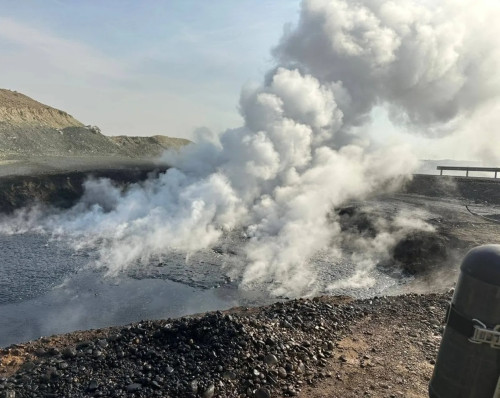 العراق.. إيقاف فوري وتحقيق بعد حرق ملوثات في حقل نفطي