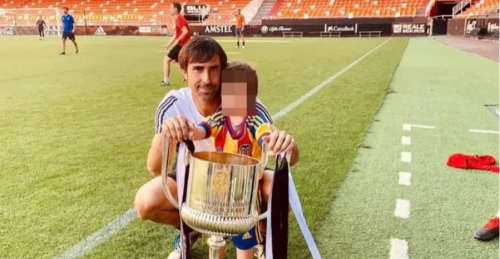 مصرع مدرب فالنسيا و3 من أبنائه غرقاً في إندونيسيا