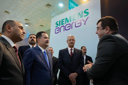 السوداني: حكومتي ماضية في تنمية قطاعات الطاقة النظيفة والمتجددة