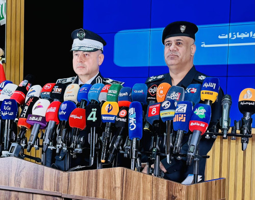 الداخلية: القبض على أكثر من 90 شخصاً متهمين بالتلاعب بأسعار العملة والمواد الغذائية