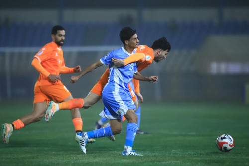 الصقور تجتاز أمانة بغداد والكرمة يعمق جراحات القاسم في نجوم العراق