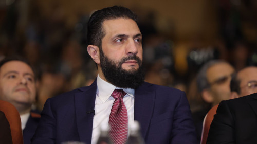 الشرع يوقع اتفاقاً لوقع إطلاق النار ودمج “قسد” بالجيش السوري