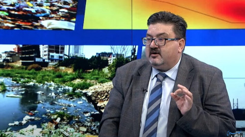 حملات للحدِّ من استخدام الأكياس البلاستيكيةواستبدالها بأخرى ورقية