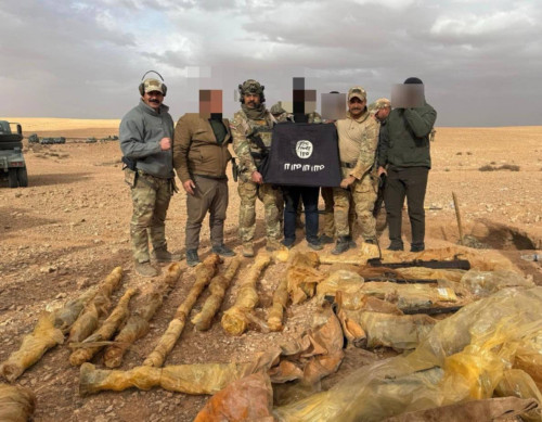 الأنبار.. ضبط كميات كبيرة من الأسلحة والمتفجرات في صحراء الرطبة