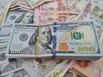 في أول يوم من رمضان.. قفزة كبيرة بأسعار الدولار في العراق