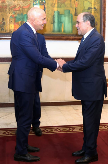 المبعوث الأميركي للعراق توم باراك التقى نوري المالكي في بغداد