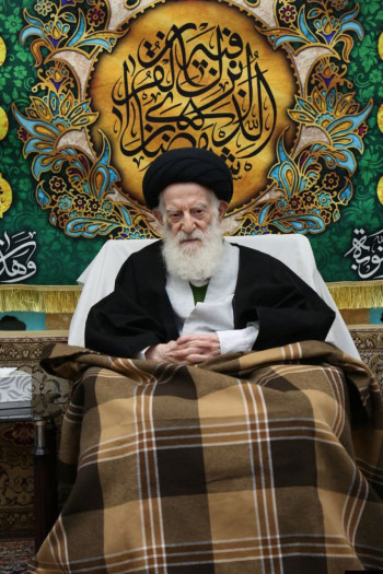 اية الله الزنجاني يعزي الشعب الايراني والمسلمين باستشهاد السيد علي الخامنئي