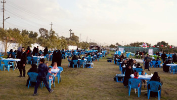 برعاية المرجعية الدينية العليا... افطار جماعي ومعونات مالية وسلال غذائية للايتام والمتعففين في شرق بغداد(صور)