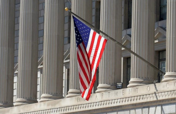 استقالة مدير مكافحة الإرهاب الأمريكي رفضاً للحرب على إيران