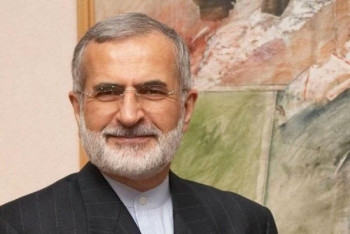 إعلام إيراني: إصابة بليغة لكمال خرازي واستشهاد زوجته في غارة صهيو امريكية