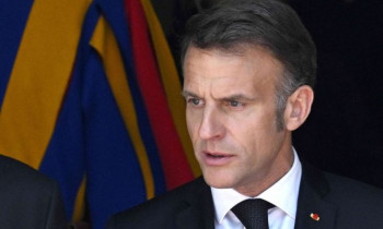 ماكرون: تحدثت مع الرئيس الإيراني حول التهدئة ومضيق هرمز