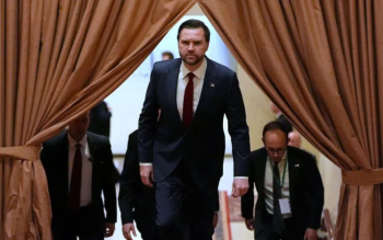 الوفد التفاوضي الأمريكي يغادر باكستان