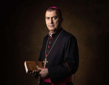 انتخاب المطران اميل شمعون نونا بطريركًا على الكنيسة الكلدانية في العراق والعالم