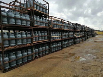 أزمة غاز الطهي في العراق: استهلاك منزلي بـ6,500 طن يومياً وإنتاج لا يتجاوز 4,500 طن