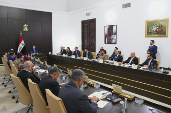 المجلس الوزاري للأمن الوطني يوصي بحصر السلاح بيد الدولة