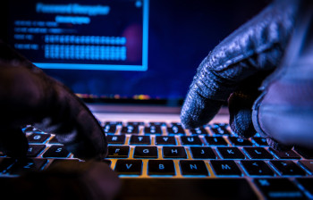الداخلية العراقية تفند مزاعم مراقبة اتصالات وحسابات المواطنين