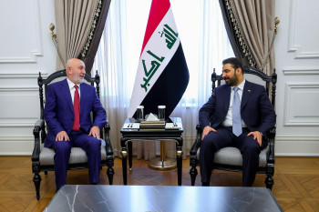 في أول لقاء بعد تشكيل الحكومة.. آميدي والزيدي يبحثان خطط التنمية والارتقاء بالواقع الخدمي والاقتصادي