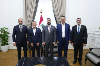 رئيس الوزراء يستقبل وفد من العتبة العلوية ويؤكد دعمه لاستقبالها ملايين الزوار من داخل وخارج العراق سنويا