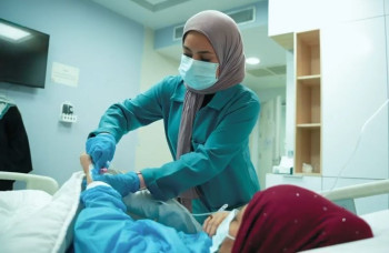 في عملية جراحية نوعية... مستشفى خديجة بكربلاء ينقذ مريضة من الباكستان حالتها عالية الخطورة