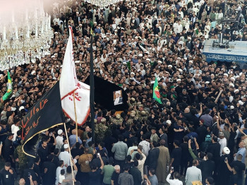 وصول جثمان المرجع الراحل الشيخ محمد اسحاق الفياض الى مرقد الامام الحسين عليه السلام في كربلاء