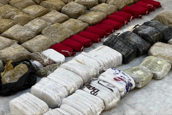 ضبطت بحوزته أكثر من 10 كغم.. الإعدام لتاجر مخدرات أجنبي في البصرة