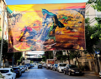 إسطنبول تستقبل محرم برايات الحزن في أكبر صرح لأتباع أهل البيت (ع) بأوروبا (صور)