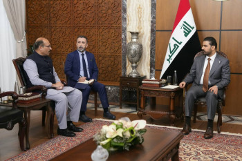 رئيس مجلس الوزراء علي فالح الزيدي للسفير الباكستاني:دوركم فاعل في الوساطة وايقاف الحرب بين امريكا وايران