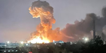 الجيش الأميركي يعلن شن ضربات على إيران