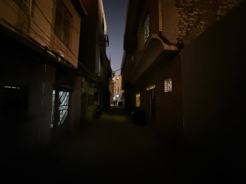 متى نرى الكهرباء؟