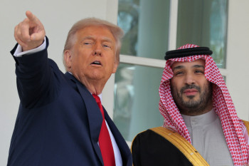 لأول مرة.. تفاصيل الخلاف الأمريكي السعودي حول حماية الملاحة في مضيق هرمز وتقليص قواتها بالسعودية