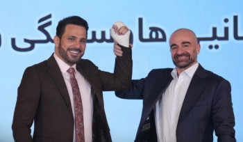 شاسوار عبد الواحد وبافل طالباني يوقعان اتفاقا بين الاتحاد الوطني والحراك الجديد