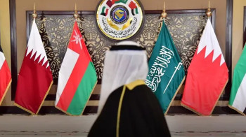 بيان خليجي أوروبي: نرفض ادعاءات السيادة على هرمز