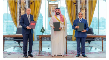 اتفاق دفاعي ثلاثي يجمع باكستان والسعودية وتركيا