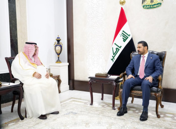 رئيس جهاز الاستخبارات السعودي ينقل رسالة إلى الزيدي تتضمن تجديد دعوته لزيارة الرياض