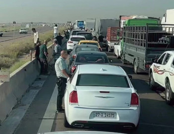 تظاهرات "الخريجين" تغلق طريق بابل إلى بغداد (فيديو)
