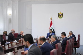حكومة الزيدي تجري تعديلات على رسوم جمركية وتخصيصات البترودولار للمحافظات