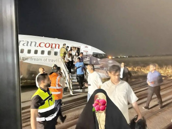نجاة 175 مسافراً عراقياً من حادث طيران مروع في مطار مشهد الدولي (صور)