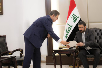 الزيدي يتسلم دعوة رسمية لزيارة مصر خلال استقباله رئيس المخابرات العامة المصرية
