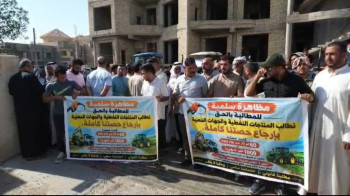 فلاحو كربلاء ينظمون وقفة احتجاجية رفضاً لارتفاع أسعار المنتجات النفطية